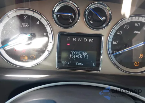 2013 Cadillac Escalade Premium z USA, uszkodzony, nr VIN 1GYS3CEF8DR147550